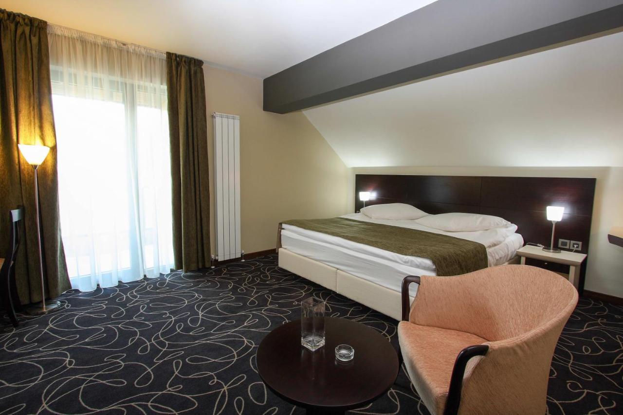 Hotel Orizont Predeal Exterior foto